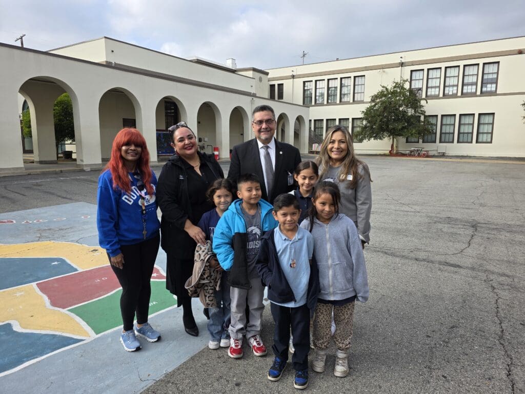 Copy of 20251105_090346